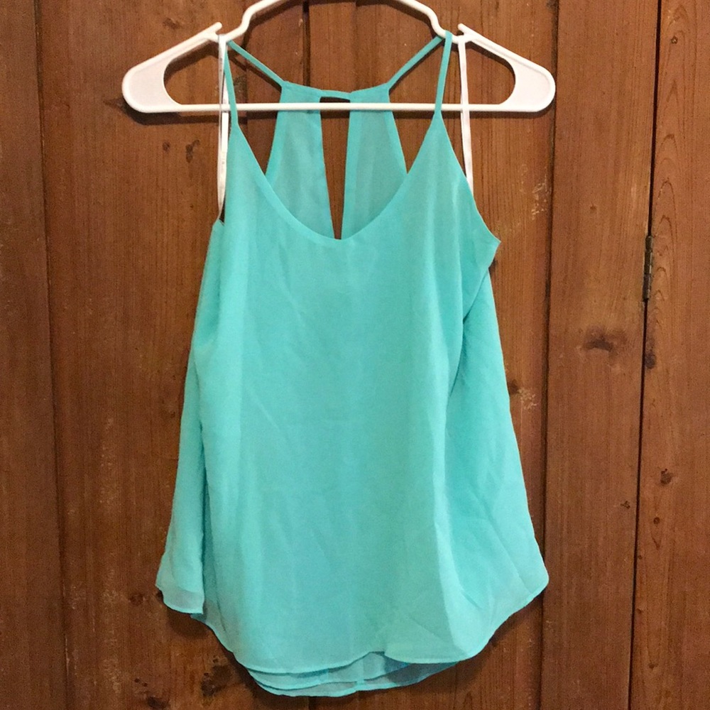 Shear Tank-top